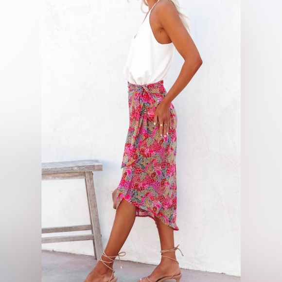 Floral Wrap Midi Skirt - Picture 3 of 6